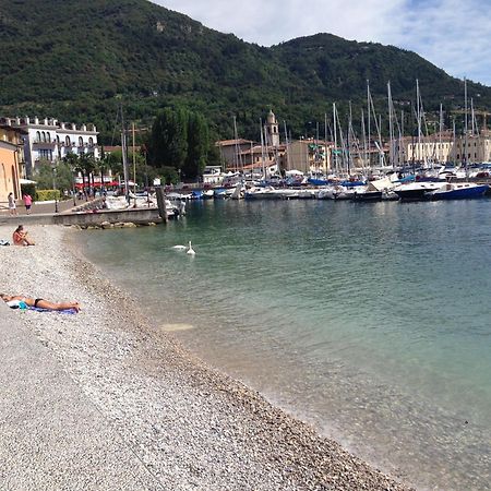 Antico Palazzo Signorile Lägenhet Salò Exteriör bild
