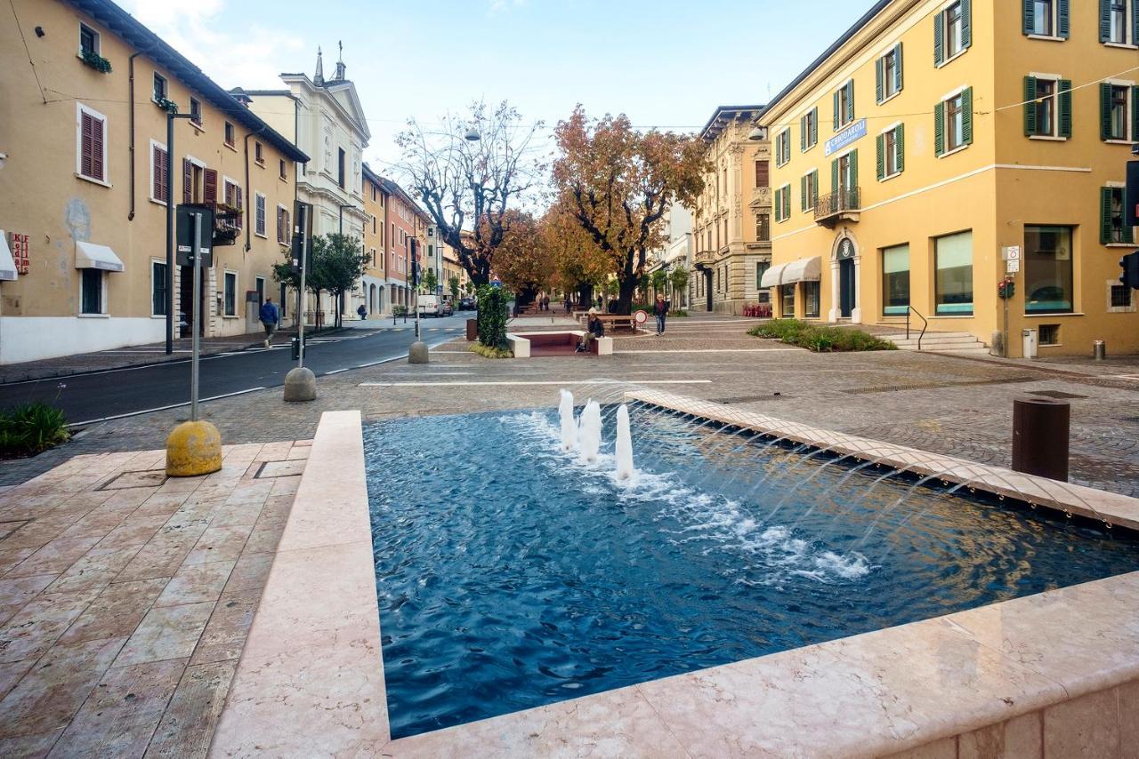 Antico Palazzo Signorile Lägenhet Salò Exteriör bild