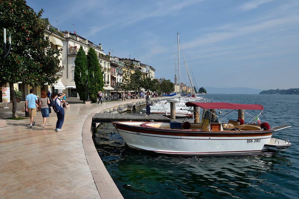 Antico Palazzo Signorile Lägenhet Salò Exteriör bild